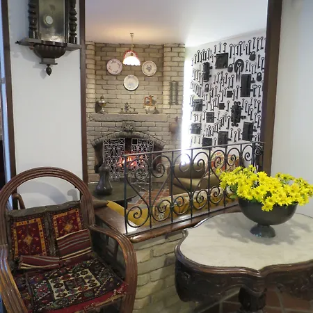 Kalehan Hotel 2*