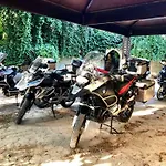 Kalehan מלון 2*