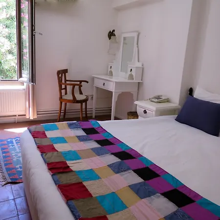 Kalehan Hotel